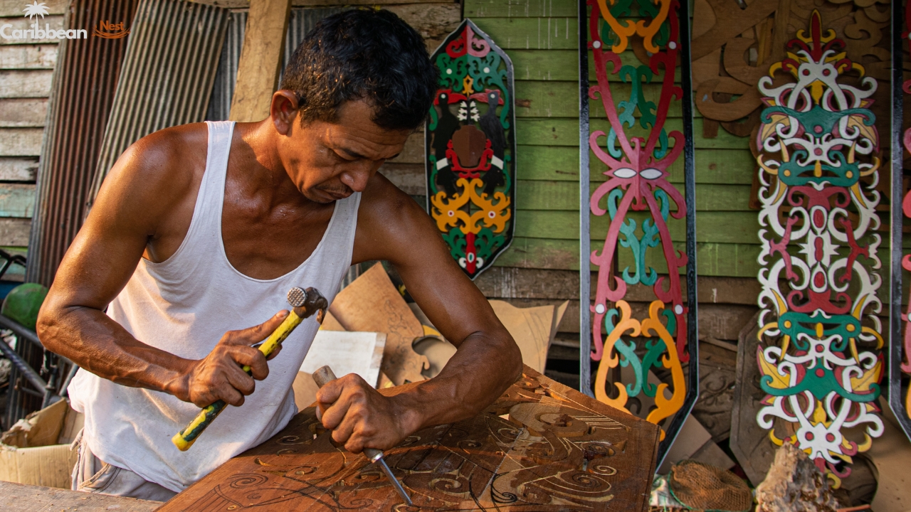 local-artists-and-authentic-crafts